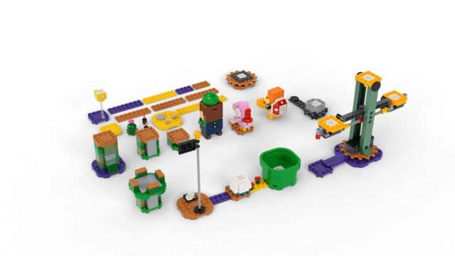 Amazon.com: LEGO Super Mario Adventures with Luigi Starter Course